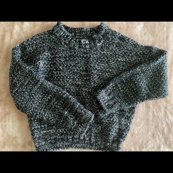 Forever 21 sweater - Picture 1 of 2